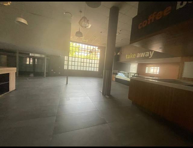 255M² RETAIL TO LET IN BRYANSTON
